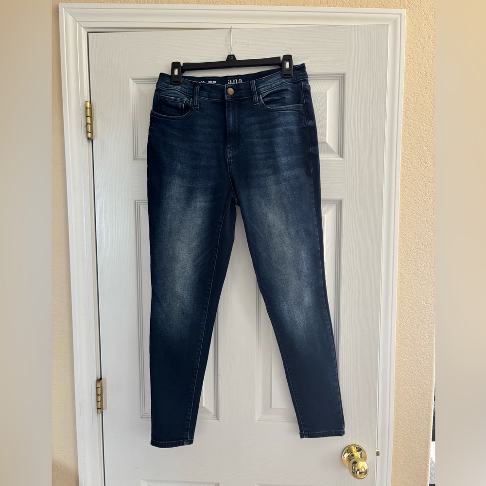 a.n.a Women's Deep Indigo High-Rise Jeggings, Size 10